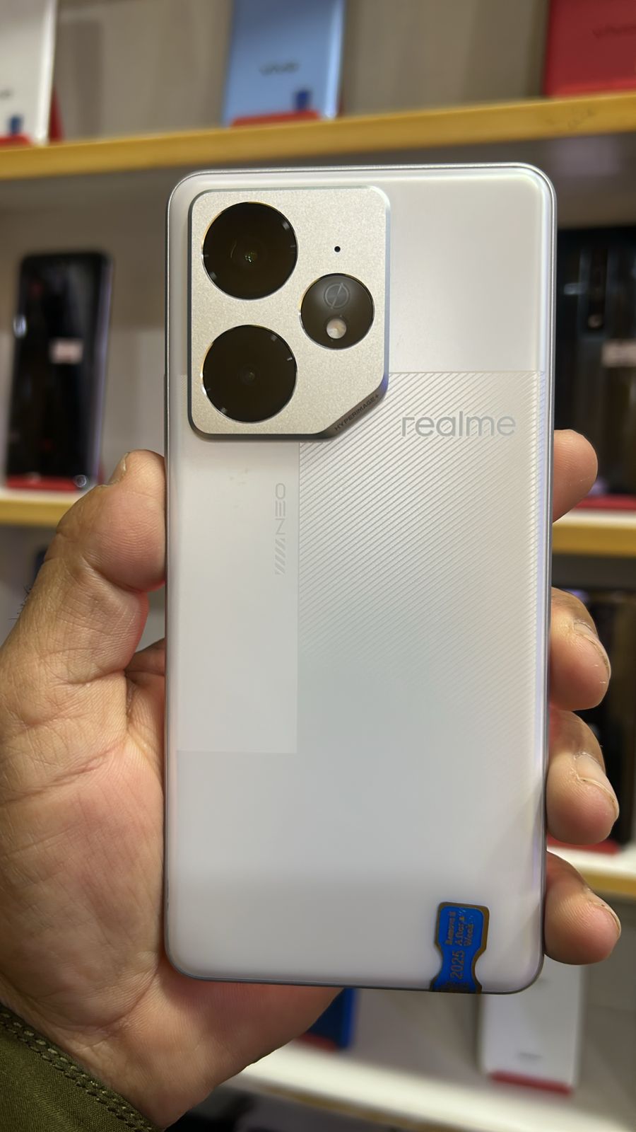 Realmi Neo 7